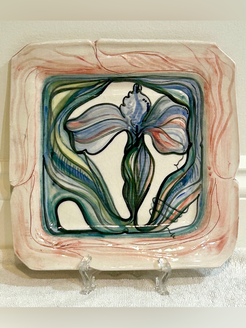 Nancy Salamon Hand Painted Whimsical Iris 9” Ceramic Plate Clay Born Pottery